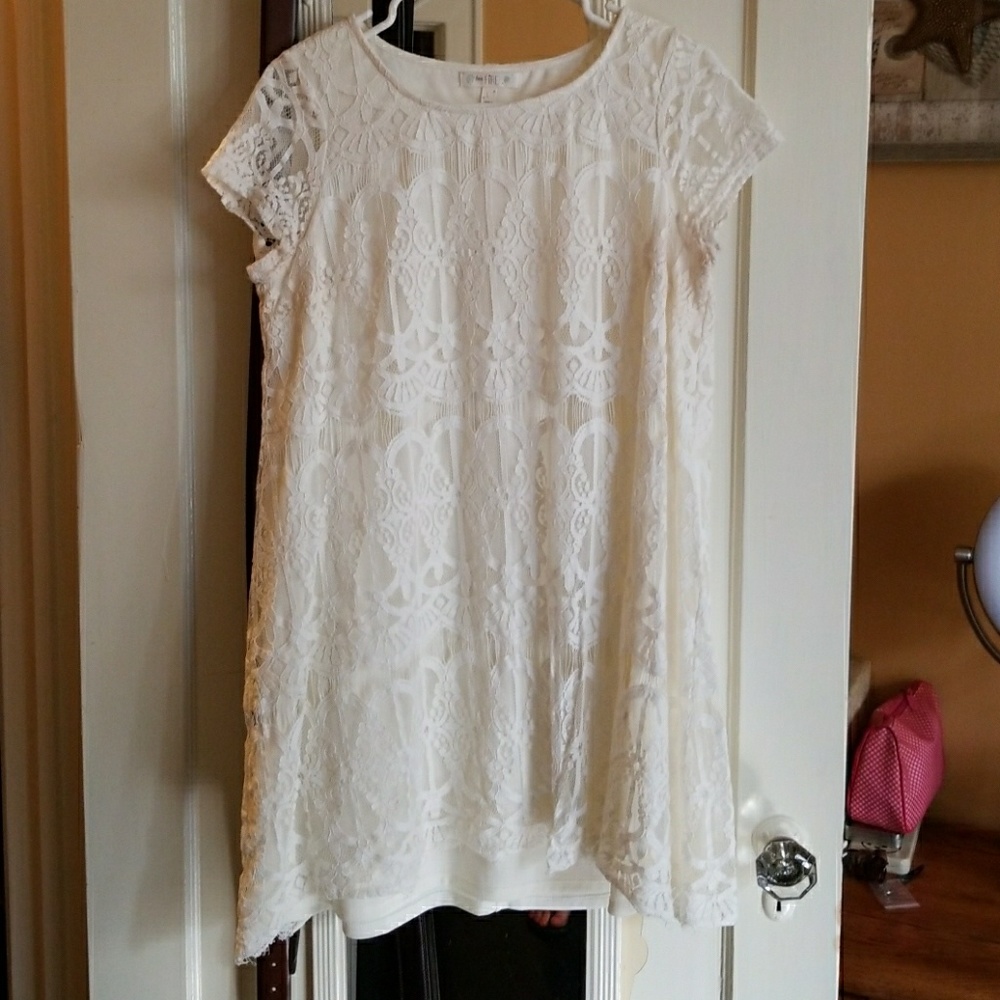 Women's white dress